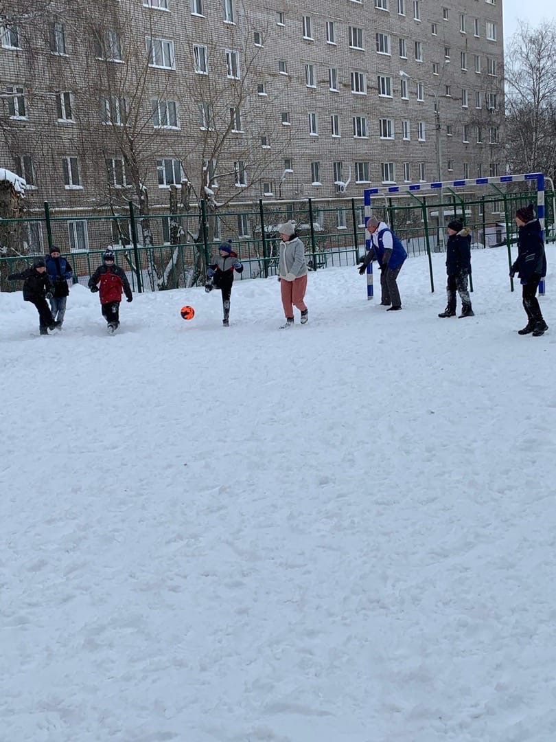 Дюц ровесник красноуральск. Снегодвиж.